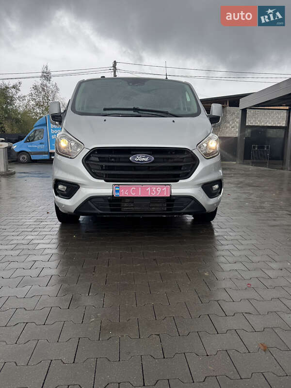 Мінівен Ford Transit Custom 2018 в Калуші