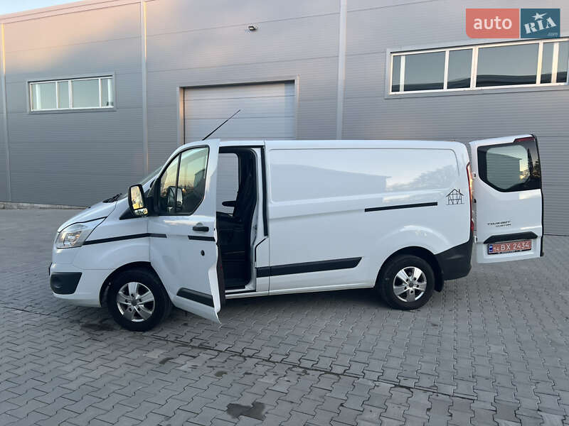 Вантажний фургон Ford Transit Custom 2016 в Івано-Франківську