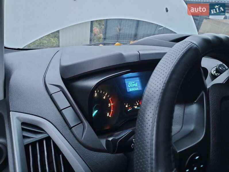 Грузовой фургон Ford Transit Custom 2017 в Черкассах фото 5 Грузовой фургон Ford Transit Custom 2017 в Черкассах