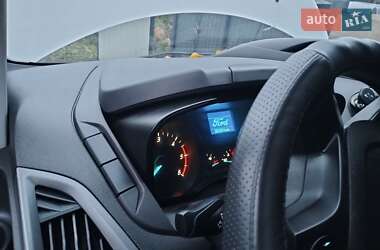 Грузовой фургон Ford Transit Custom 2017 в  фото 5 Грузовой фургон Ford Transit Custom 2017 в