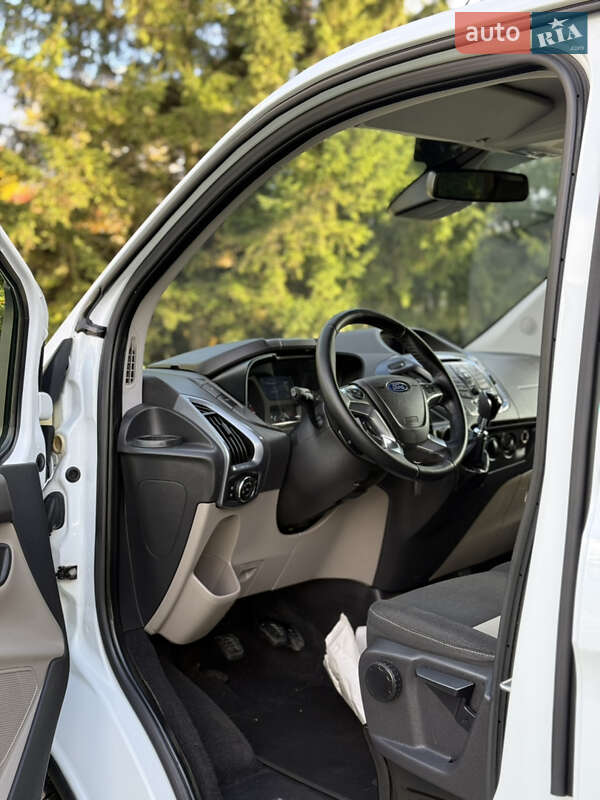 Мінівен Ford Transit Custom 2014 в Дубні