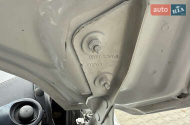 Минивэн Ford Transit Custom 2012 в 