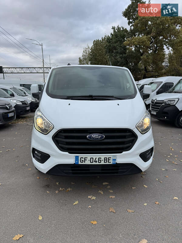Грузовой фургон Ford Transit Custom 2022 в Киеве