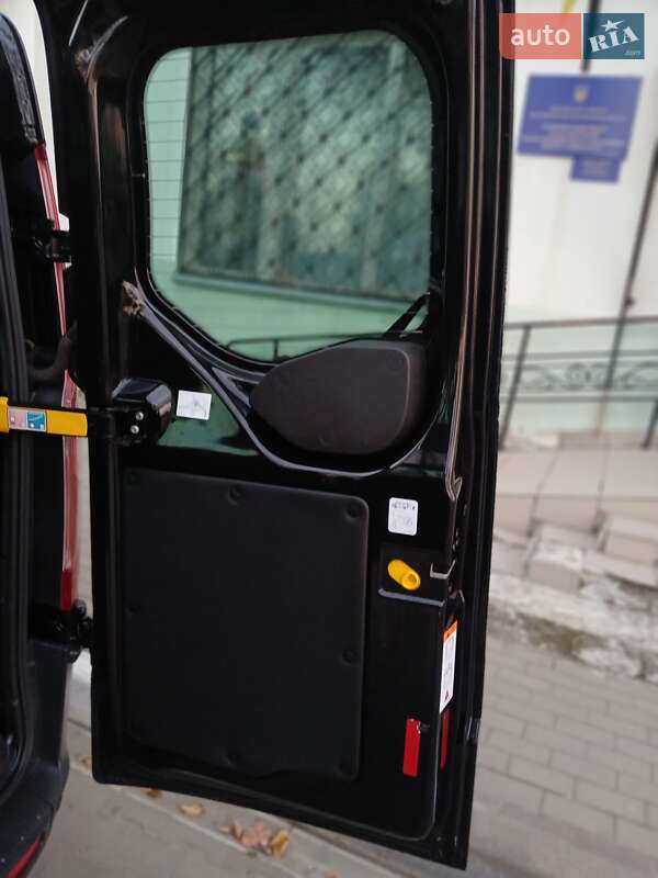 Минивэн Ford Transit Custom 2016 в Болехове фото 24 Минивэн Ford Transit Custom 2016 в Болехове