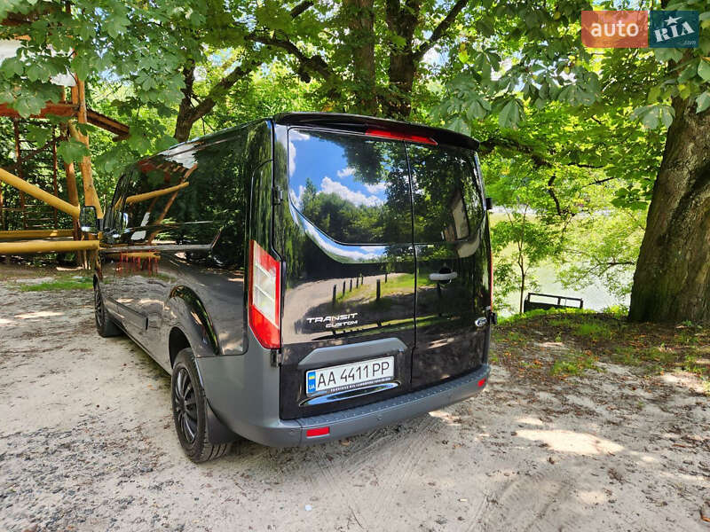 Грузовой фургон Ford Transit Custom 2016 в Киеве фото 5 Грузовой фургон Ford Transit Custom 2016 в Киеве