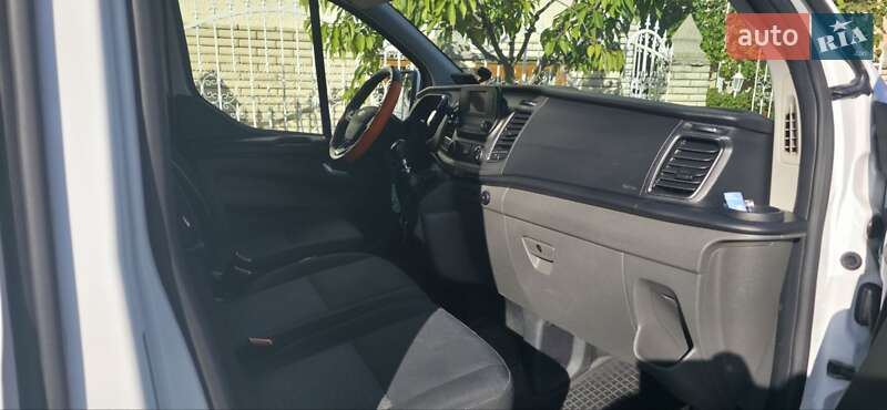 Минивэн Ford Transit Custom 2021 в Виноградове фото 9 Минивэн Ford Transit Custom 2021 в Виноградове