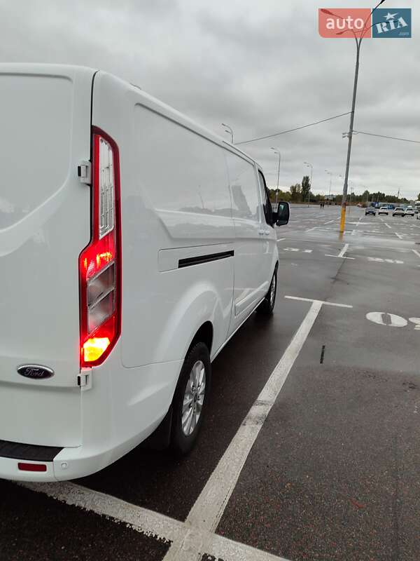 Грузовой фургон Ford Transit Custom 2018 в Киеве