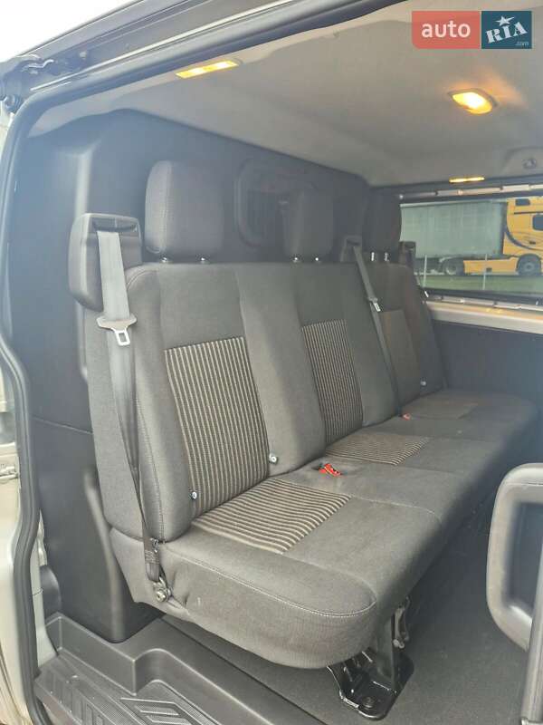 Вантажопасажирський фургон Ford Transit Custom 2016 в Ковелі