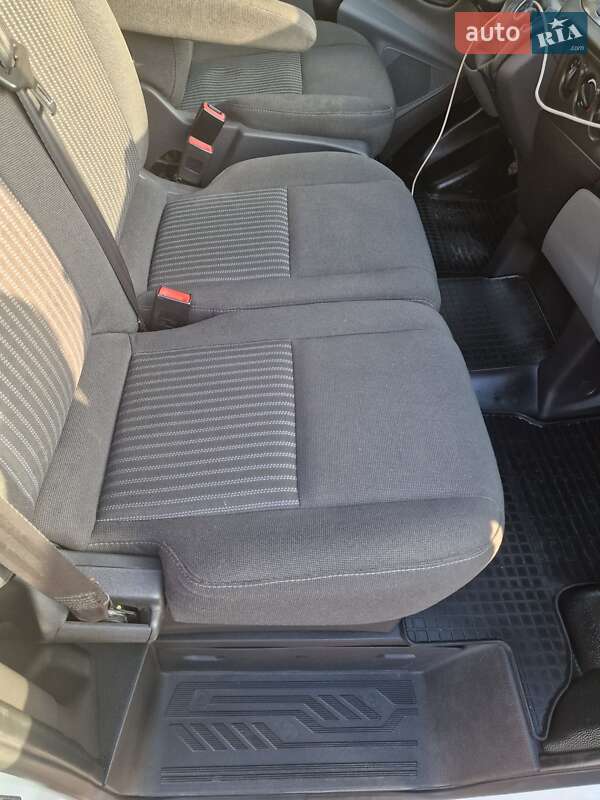 Вантажний фургон Ford Transit Custom 2012 в Луцьку