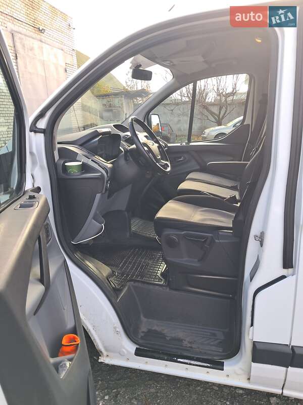 Минивэн Ford Transit Custom 2015 в Кременчуге