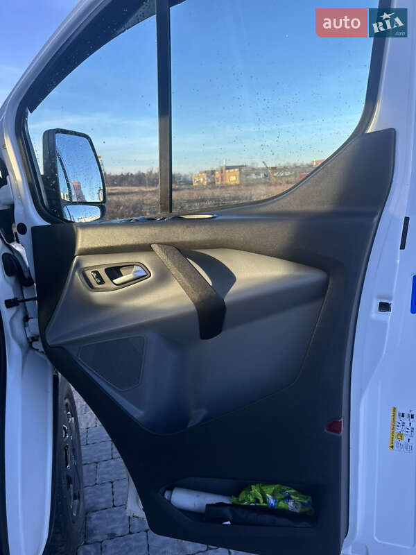 Минивэн Ford Transit Custom 2017 в Львове