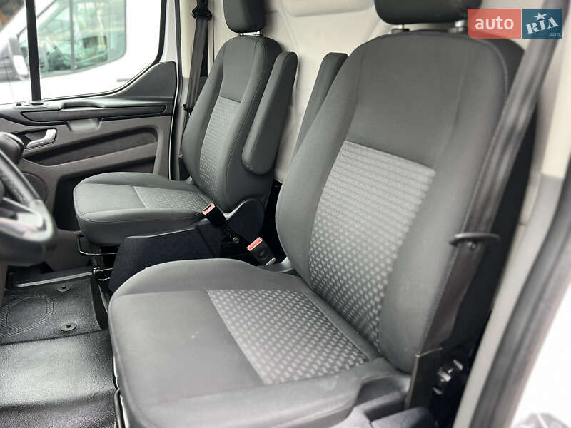 Вантажний фургон Ford Transit Custom 2020 в Вінниці