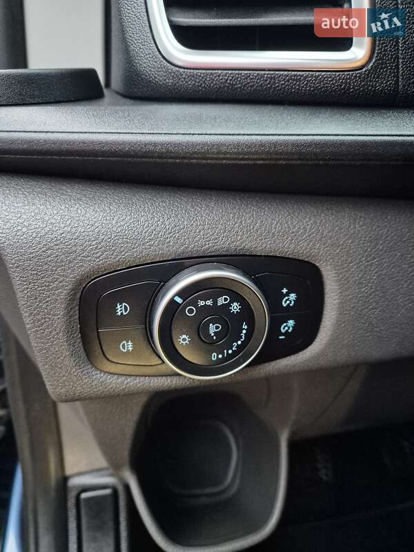 Минивэн Ford Transit Custom 2019 в Киеве фото 22 Минивэн Ford Transit Custom 2019 в Киеве