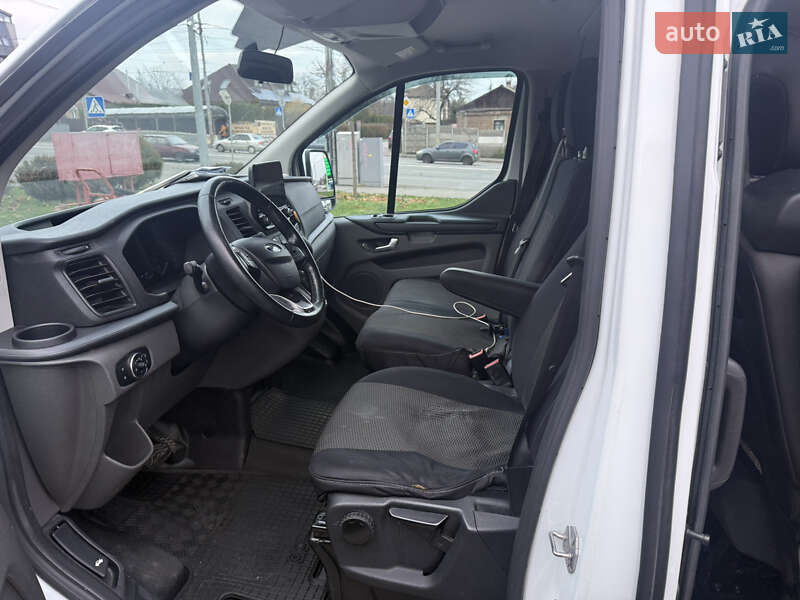 Минивэн Ford Transit Custom 2018 в Киеве фото 10 Минивэн Ford Transit Custom 2018 в Киеве