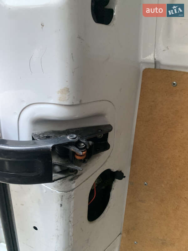 Грузовой фургон Ford Transit Custom 2015 в Львове фото 11 Грузовой фургон Ford Transit Custom 2015 в Львове