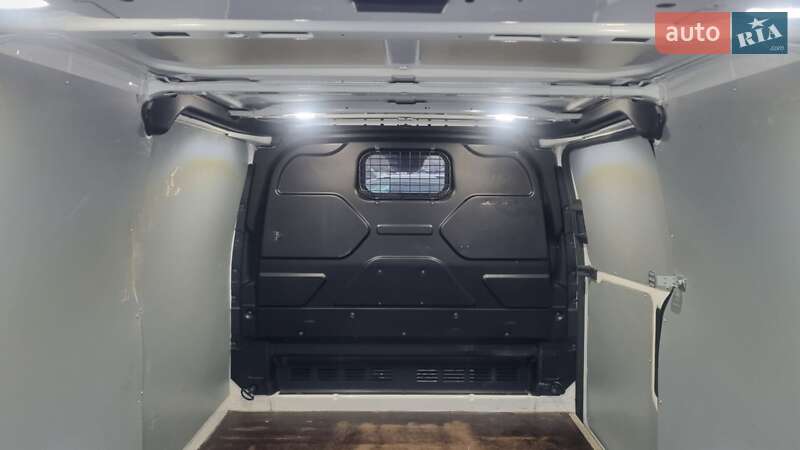 Мікроавтобус вантажний (до 3,5т) Ford Transit Custom 2021 в Києві фото 39 Мікроавтобус вантажний (до 3,5т) Ford Transit Custom 2021 в Києві