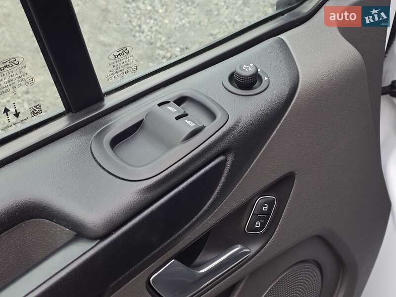 Грузовой фургон Ford Transit Custom 2022 в Тернополе