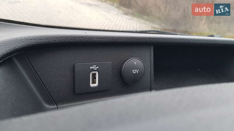 Вантажопасажирський фургон Ford Transit Custom 2020 в Вінниці фото 16 Вантажопасажирський фургон Ford Transit Custom 2020 в Вінниці