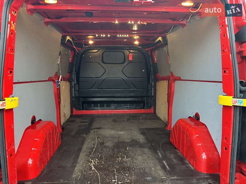 Грузовой фургон Ford Transit Custom 2018 в Киеве фото 27 Грузовой фургон Ford Transit Custom 2018 в Киеве
