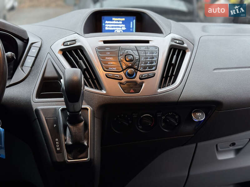 Мінівен Ford Transit Custom 2017 в Львові фото 39 Мінівен Ford Transit Custom 2017 в Львові