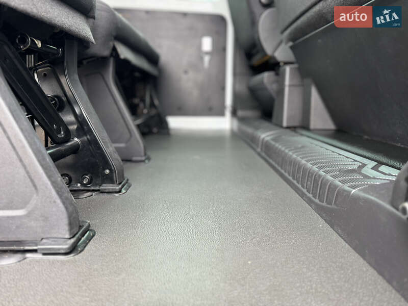 Минивэн Ford Transit Custom 2015 в Киеве фото 55 Минивэн Ford Transit Custom 2015 в Киеве