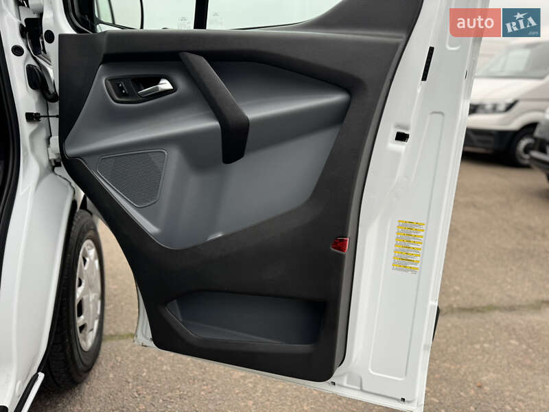 Минивэн Ford Transit Custom 2015 в Киеве фото 77 Минивэн Ford Transit Custom 2015 в Киеве