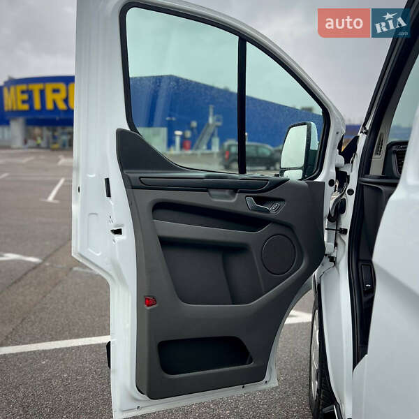 Вантажний фургон Ford Transit Custom 2019 в Києві фото 17 Вантажний фургон Ford Transit Custom 2019 в Києві