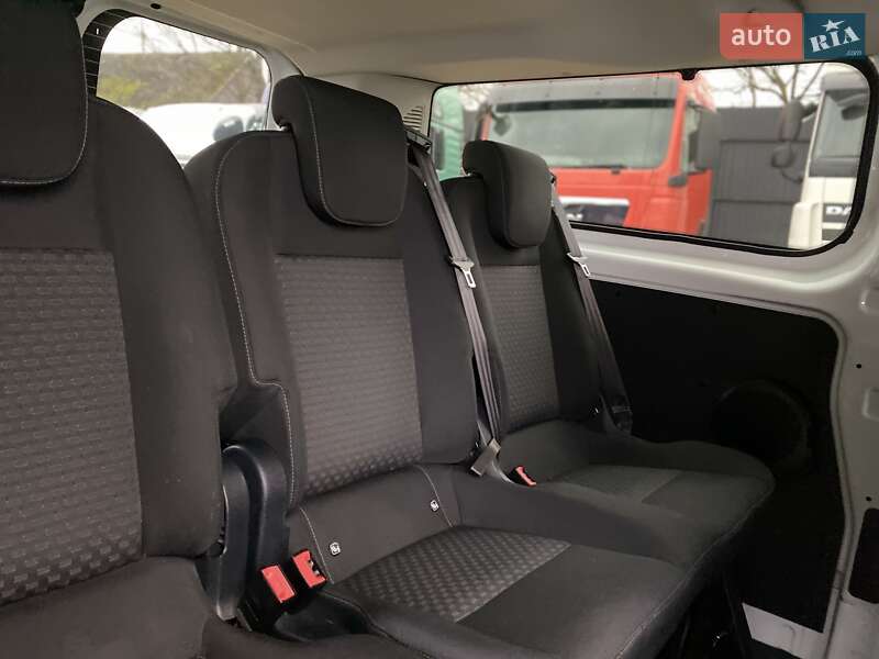Минивэн Ford Transit Custom 2021 в Хусте фото 34 Минивэн Ford Transit Custom 2021 в Хусте