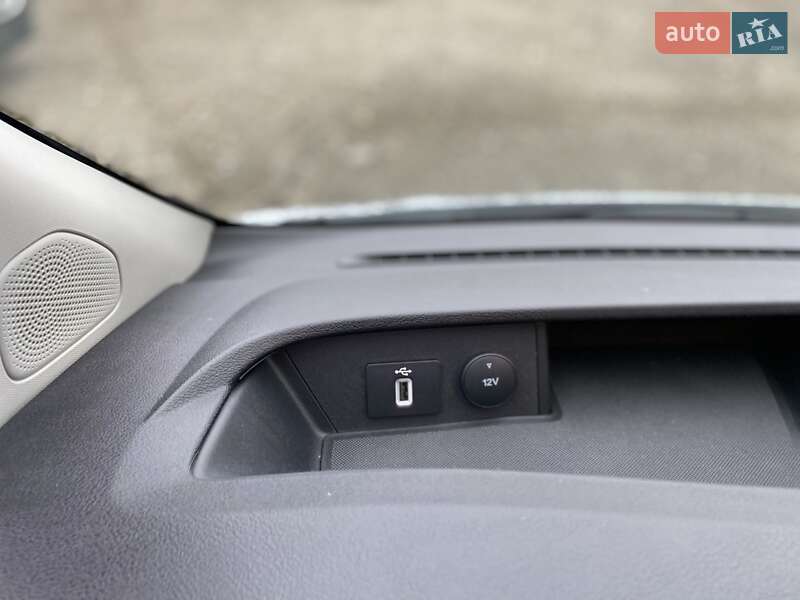 Минивэн Ford Transit Custom 2021 в Хусте фото 63 Минивэн Ford Transit Custom 2021 в Хусте