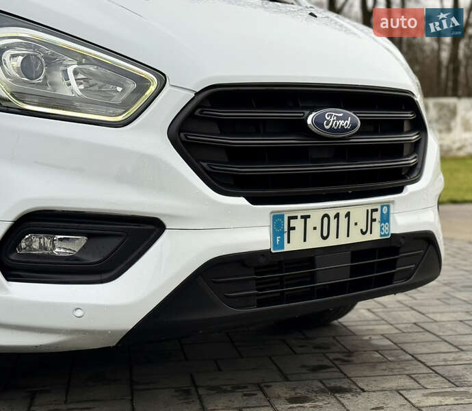 Вантажний фургон Ford Transit Custom 2020 в Луцьку