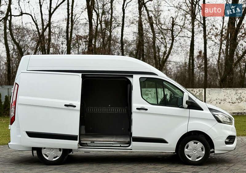Вантажний фургон Ford Transit Custom 2020 в Луцьку