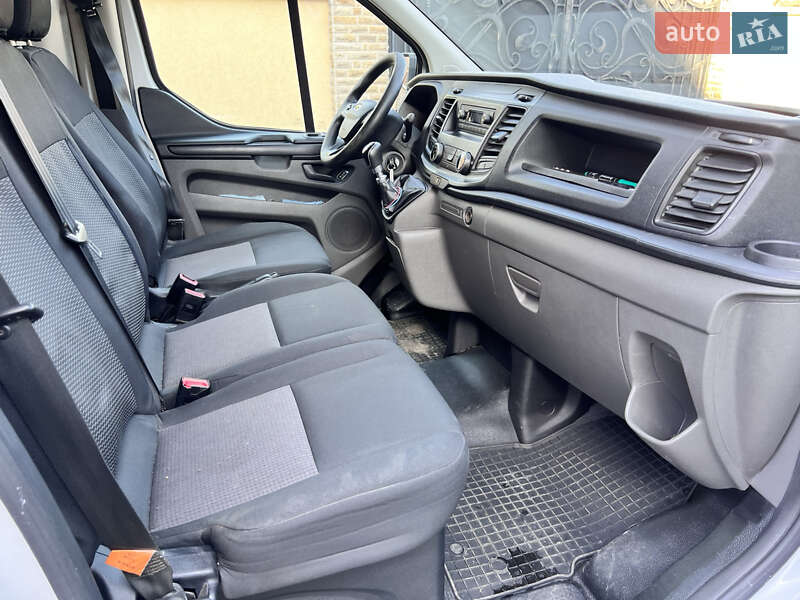 Мікроавтобус вантажний (до 3,5т) Ford Transit Custom 2019 в Мукачевому фото 13 Мікроавтобус вантажний (до 3,5т) Ford Transit Custom 2019 в Мукачевому