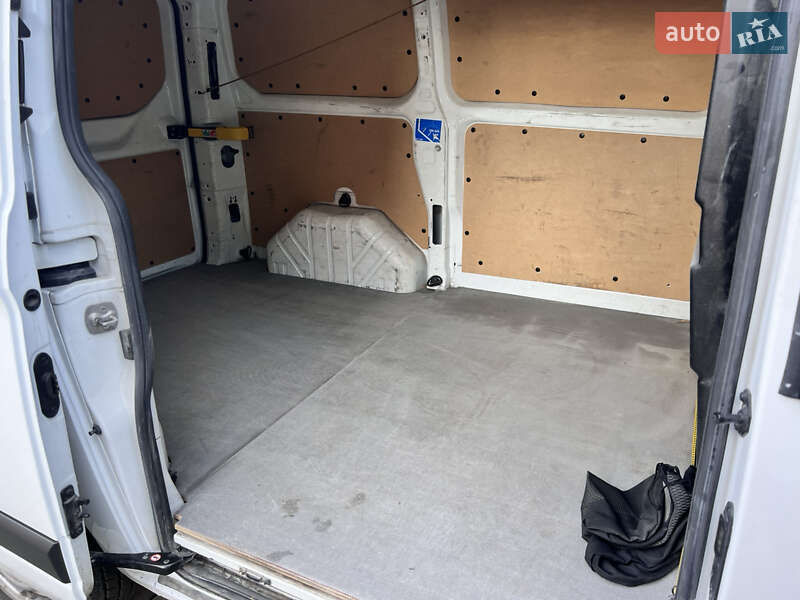 Мікроавтобус вантажний (до 3,5т) Ford Transit Custom 2019 в Мукачевому фото 17 Мікроавтобус вантажний (до 3,5т) Ford Transit Custom 2019 в Мукачевому