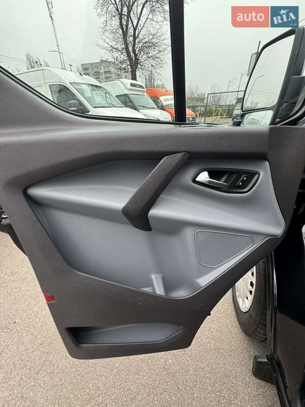 Грузопассажирский фургон Ford Transit Custom 2014 в Киеве