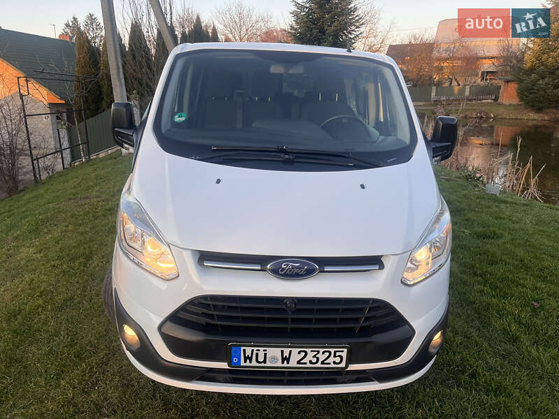 Минивэн Ford Transit Custom 2015 в Самборе