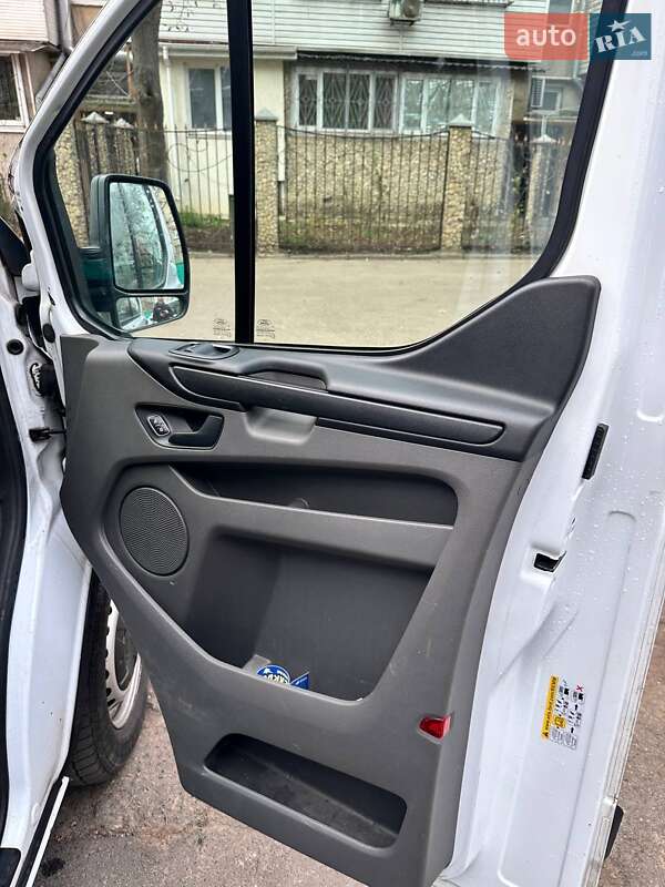 Грузовой фургон Ford Transit Custom 2019 в Одессе