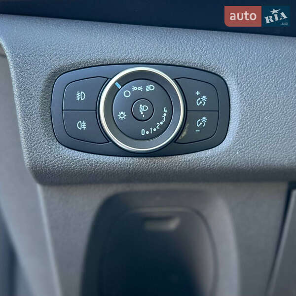 Грузовой фургон Ford Transit Custom 2019 в Киеве фото 39 Грузовой фургон Ford Transit Custom 2019 в Киеве