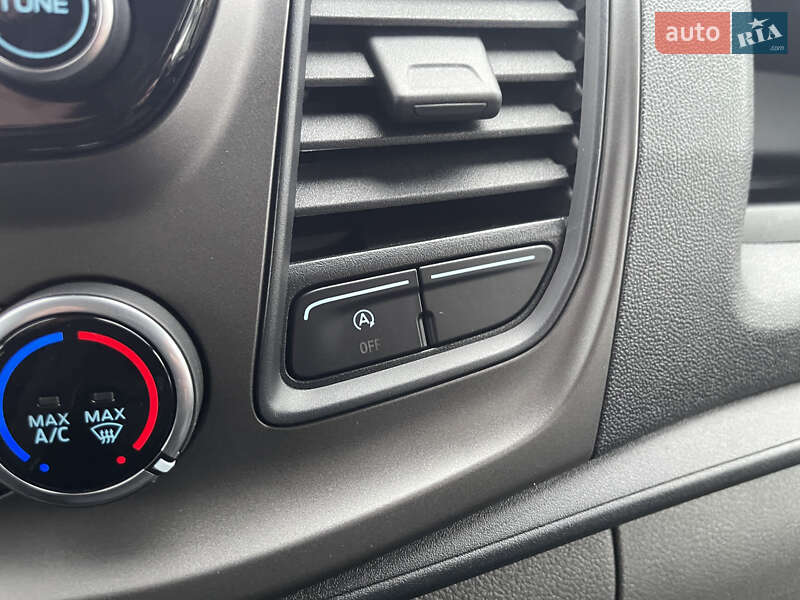 Вантажний фургон Ford Transit Custom 2022 в Житомирі