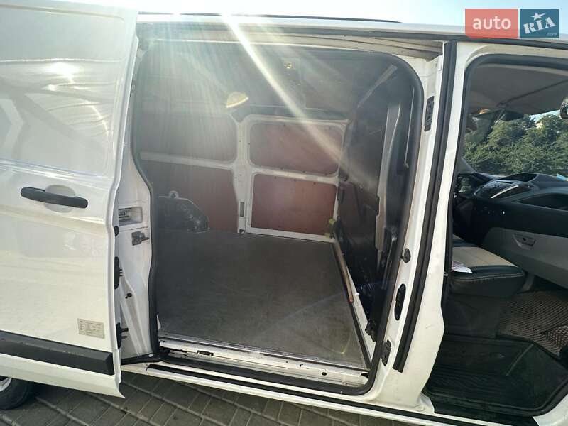 Грузовой фургон Ford Transit Custom 2012 в Одессе