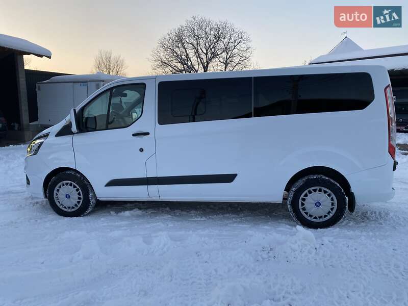 Мінівен Ford Transit Custom 2020 в Хусті