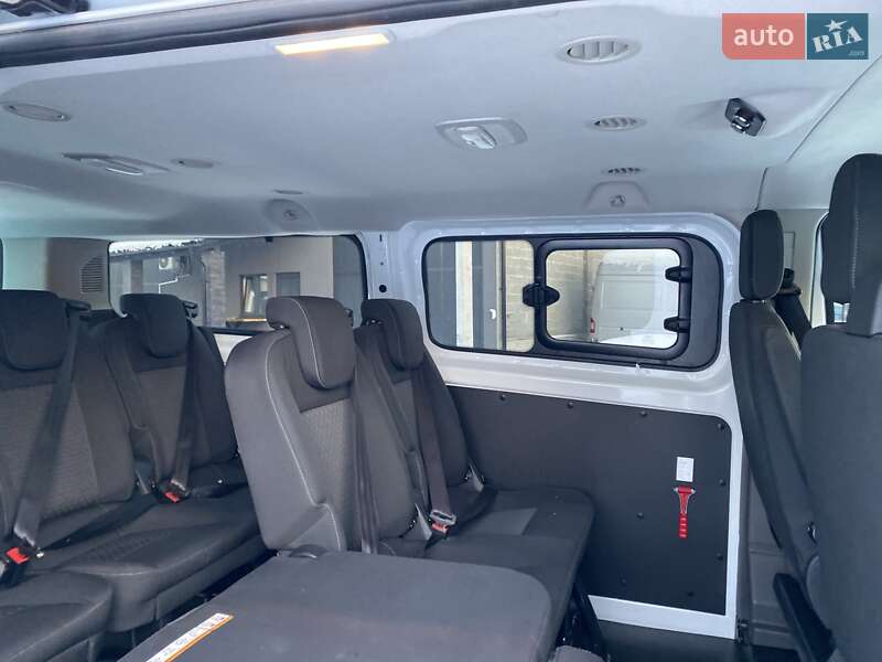 Мінівен Ford Transit Custom 2020 в Хусті
