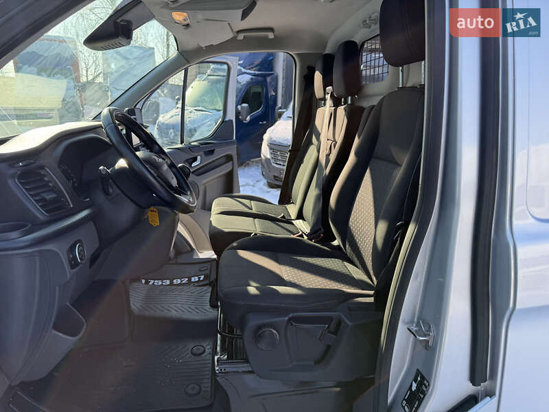 Грузовой фургон Ford Transit Custom 2019 в Ровно фото 29 Грузовой фургон Ford Transit Custom 2019 в Ровно