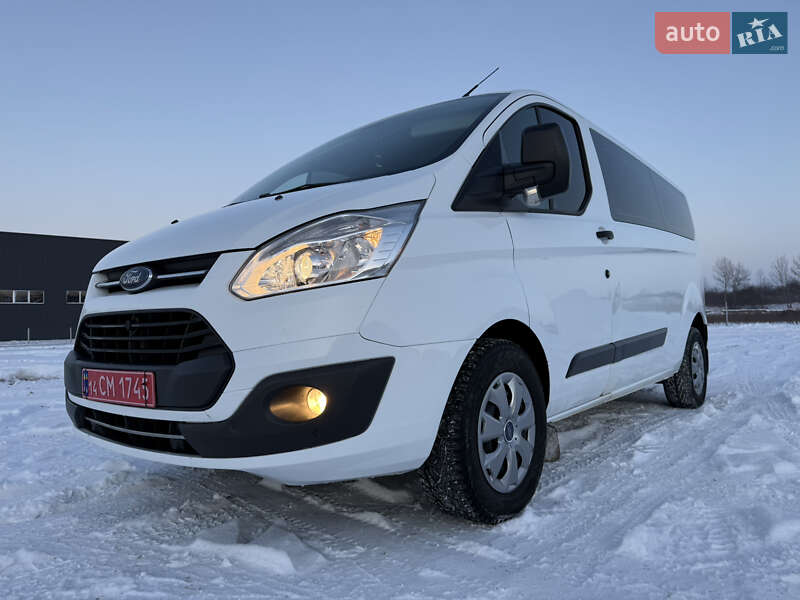 Минивэн Ford Transit Custom 2016 в Луцке