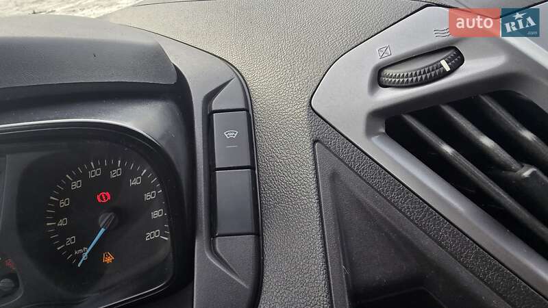 Вантажний фургон Ford Transit Custom 2017 в Дніпрі