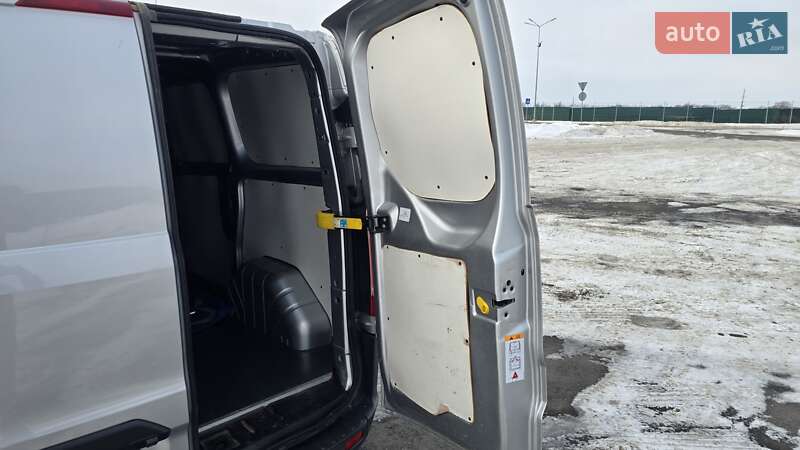Вантажний фургон Ford Transit Custom 2017 в Дніпрі