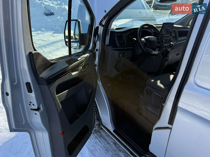 Вантажний фургон Ford Transit Custom 2019 в Рівному