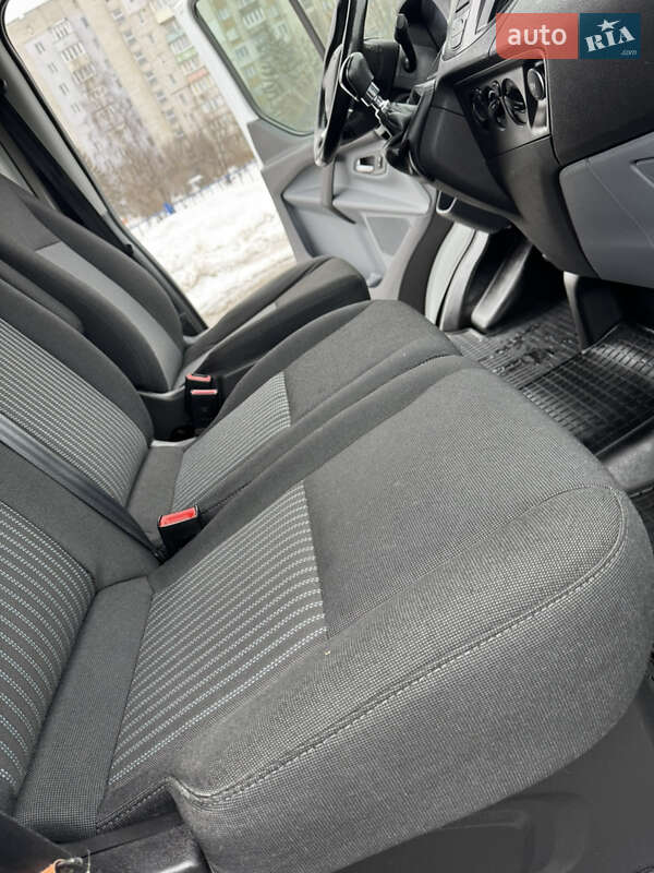 Грузовой фургон Ford Transit Custom 2018 в Дрогобыче