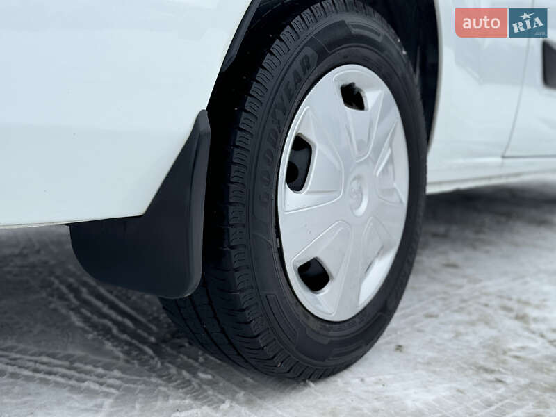 Грузовой фургон Ford Transit Custom 2021 в Киеве фото 18 Грузовой фургон Ford Transit Custom 2021 в Киеве