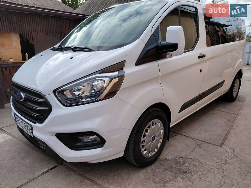 Минивэн Ford Transit Custom 2018 в Братском