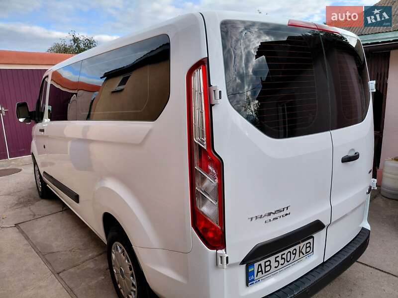 Минивэн Ford Transit Custom 2018 в Братском